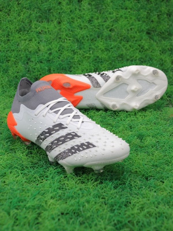 adidas Predator Freak .1 Low FG WhiteSpark